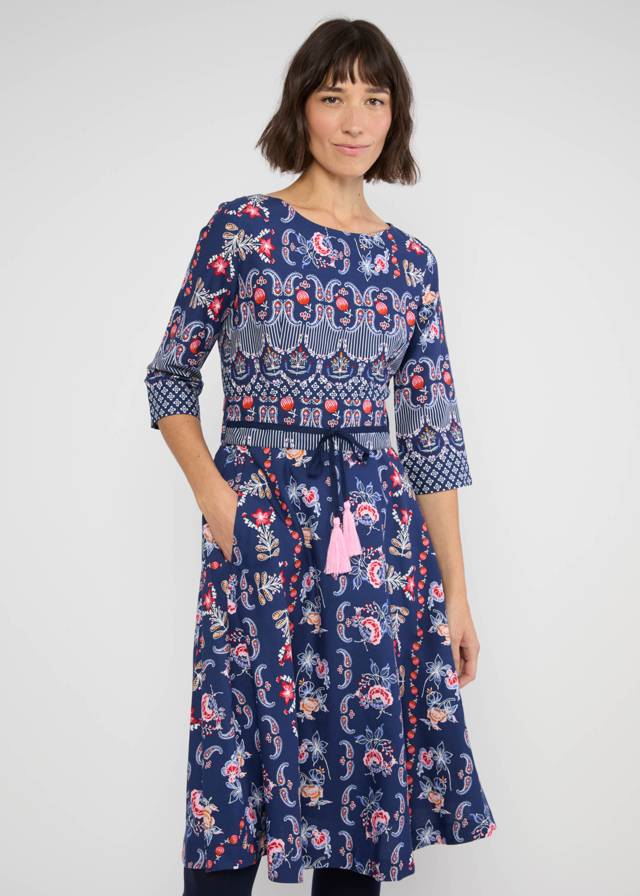 Festliches Kleid Kisses Sweeter than Wine - Frisian Porcelain von Blutsgeschwister