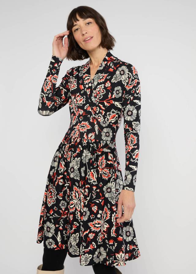 Freizeitkleid La Vie est Belle en Hiver - Black Lady Like von Blutsgeschwister