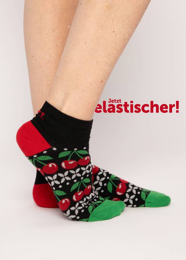 Socken Sensation steps snkr - Cherries And Swallows von Blutsgeschwister