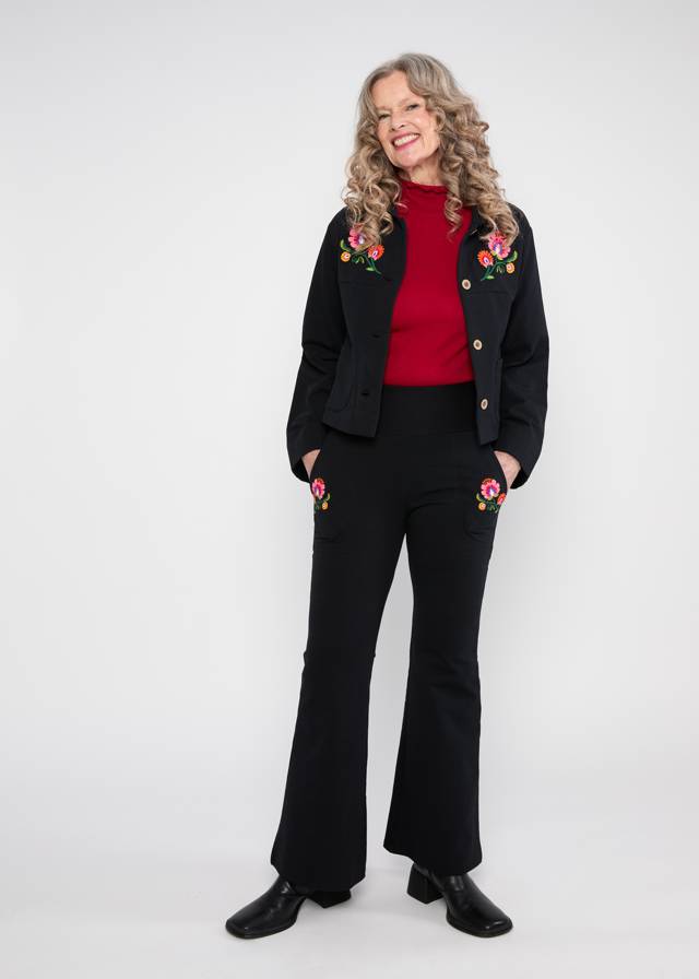 Sweatpants Easy Flared Cozy - Back To Black von Blutsgeschwister