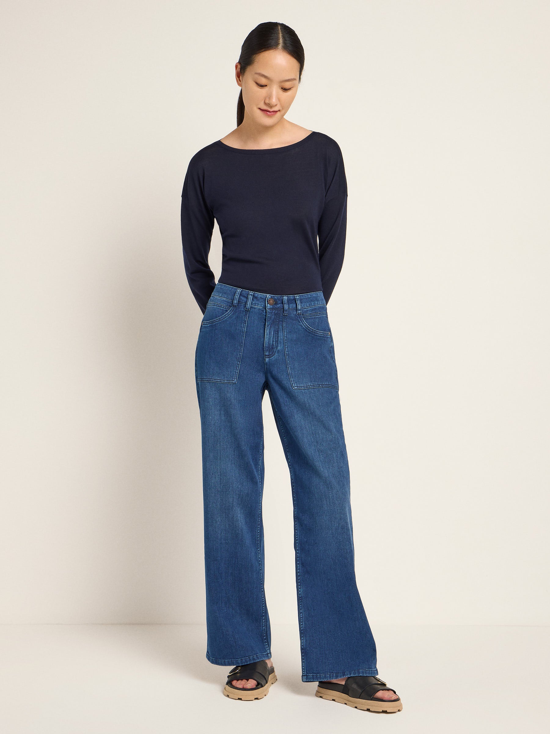 Relaxed Jeans mit aufgesetzten Taschen (GOTS) - Dark Blue Denim von Lanius