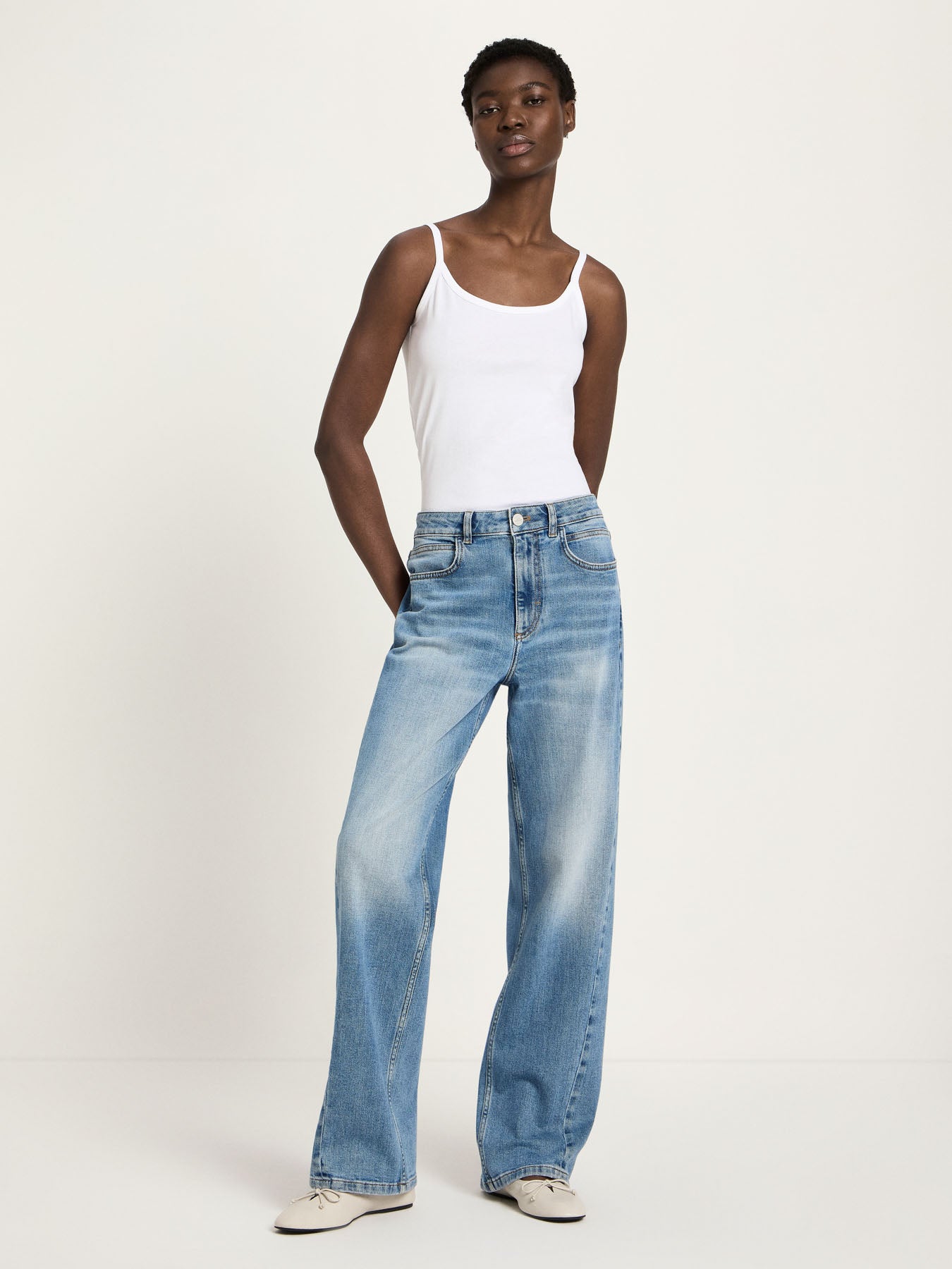 Straight Jeans (GOTS) - Light Blue Denim von Lanius