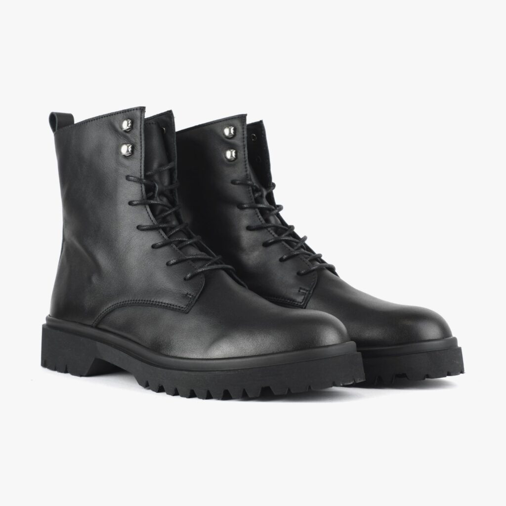 Stiefel '99V All Black von Sorbas Shoes
